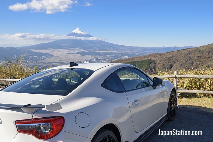 Driving in Japan can bring you closer to breathtaking views