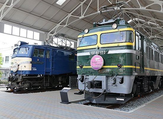 The museum’s preserved sleeper cars will be on display with nameplates attached. Above are the famous Twilight Express and the original Blue Train – the Asakaze