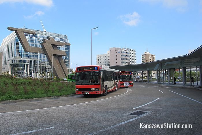 The West Gate bus terminal