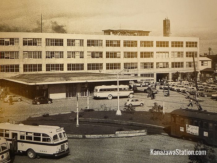 Kanazawa Station in 1963. Notice the tramlines in front