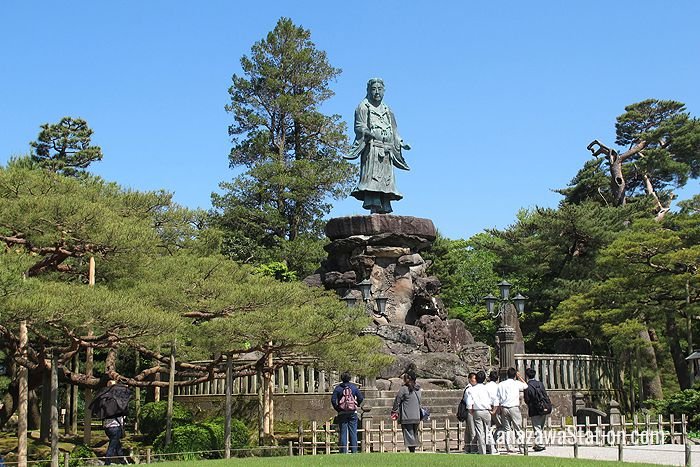 The Meiji Memorial was the first outdoor bronze statue of a human figure to be erected in Japan