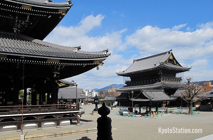 Higashi Honganji Temple grounds viewed from the Amida Hall