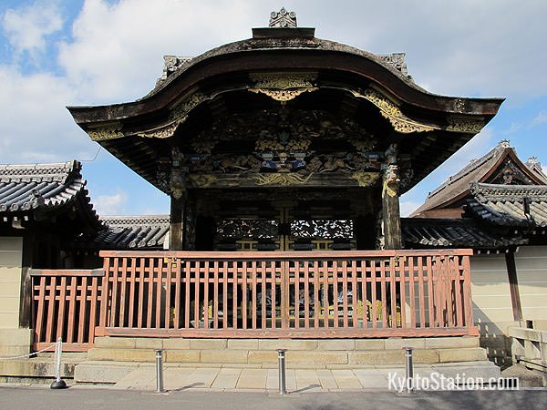 The Karamon Gate viewed from the Kitakoji side