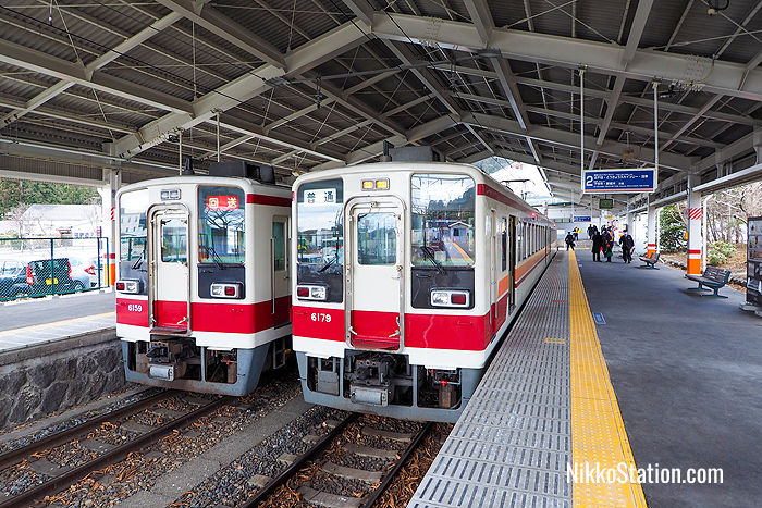 Local trains at Tobu Nikko Station