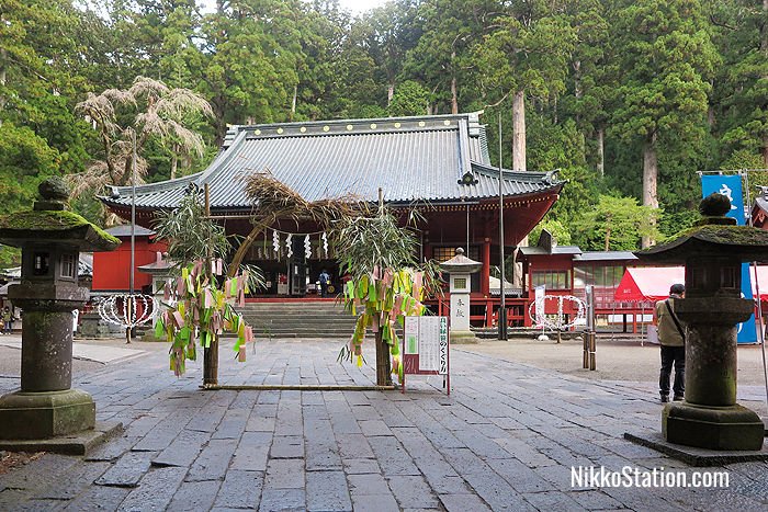 Futarasan Jinja Shrine
