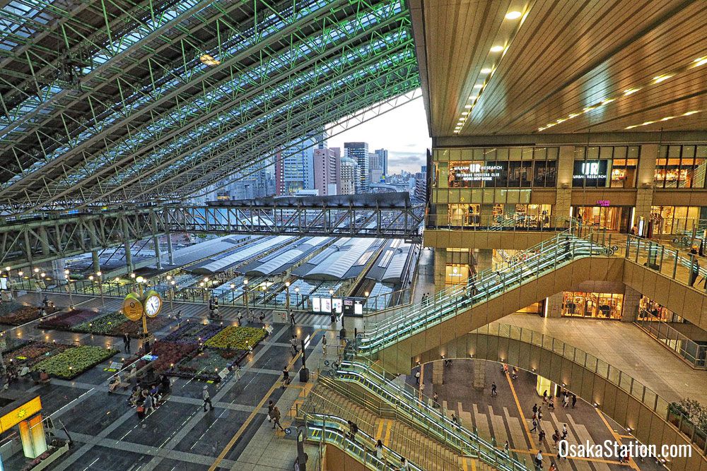 Osaka Station Interior Platforms