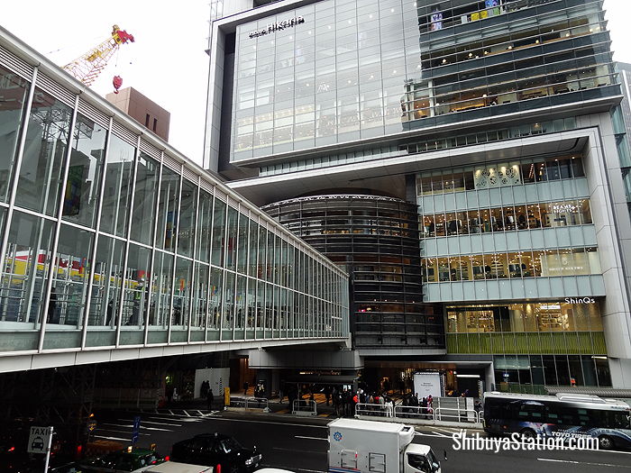 A footbridge connects Shibuya Station with Hikarie, a multipurpose complex with several ShinQs floors of food and shopping options