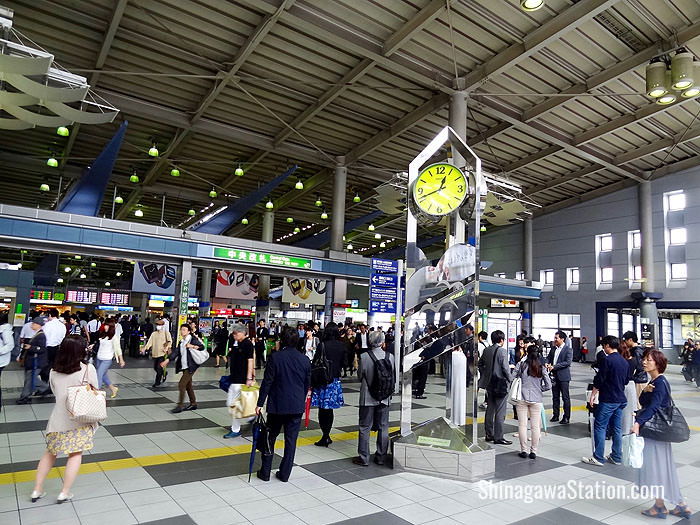 A clock stands in the central passageway near the Central Gate