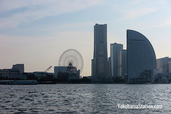 Cosmo Clock 21, the Landmark Tower, and Yokohama Intercontinental Grand can all be seen from the Sky Duck