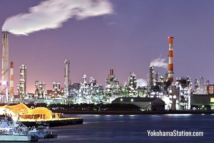 A night view of Kawasaki's industrial zone